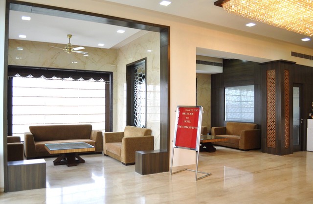 Hotel The Royal Bharti