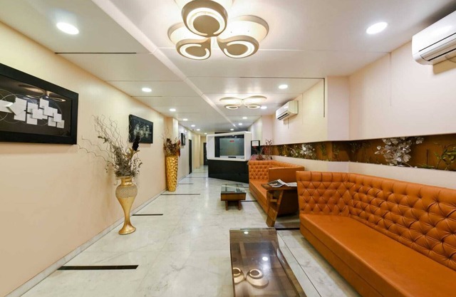 HOTEL THE SUDESH