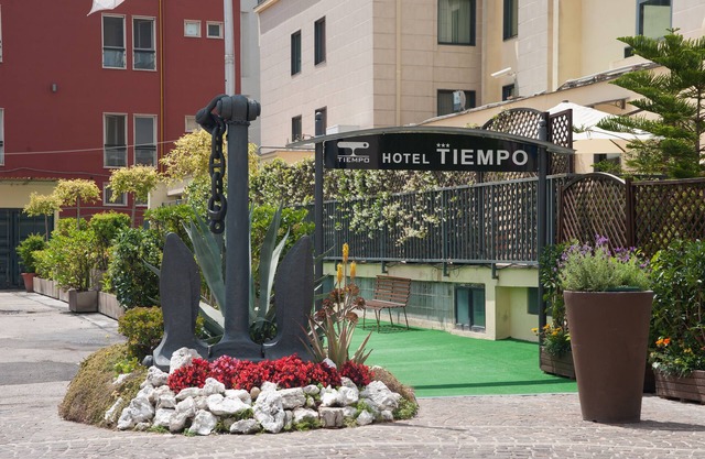 Hotel Tiempo