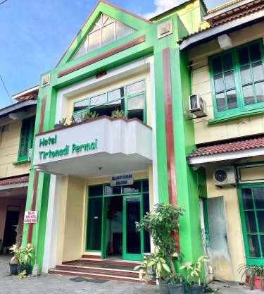 Hotel Tirtonadi Permai