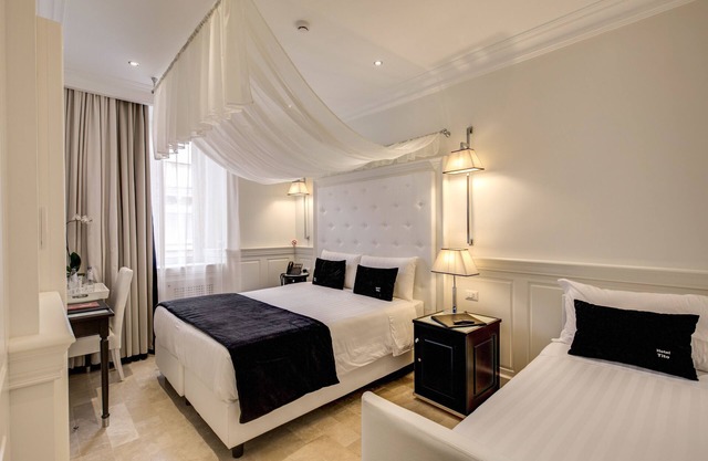 Hotel Tito