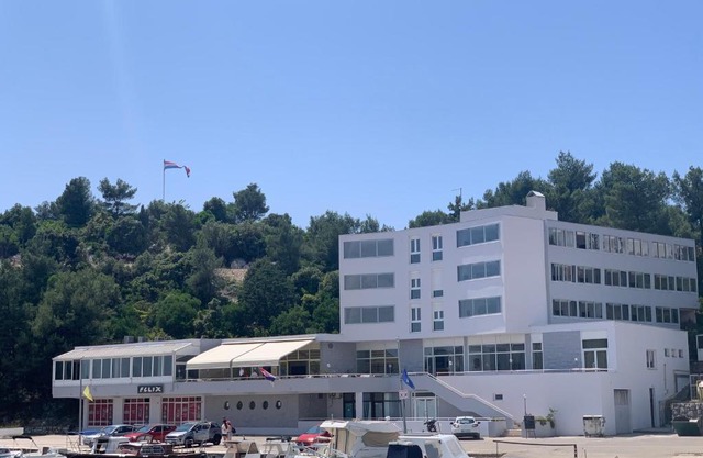 Hotel Tolero