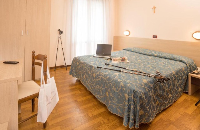 Hotel Trevi