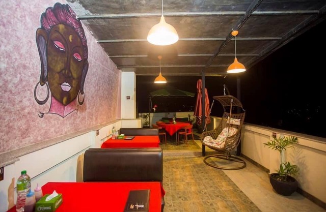 Hotel Tryst