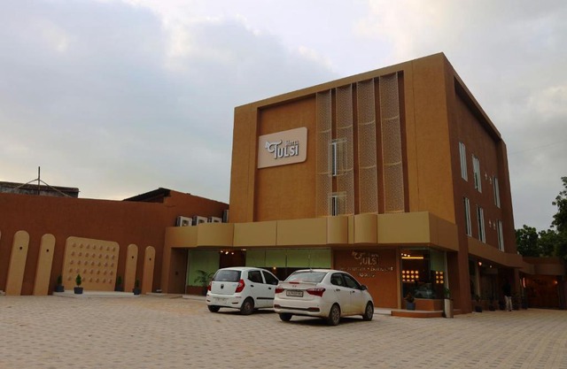 HOTEL TULSI