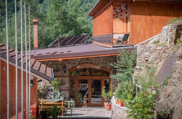 Hotel Tutto