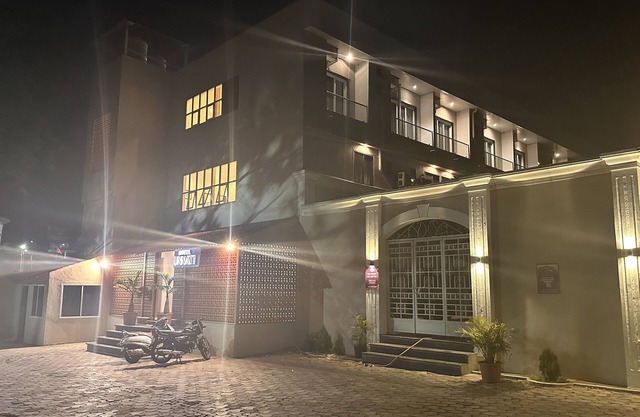 Hotel Unnati