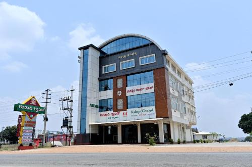Hotel Udupi Grand