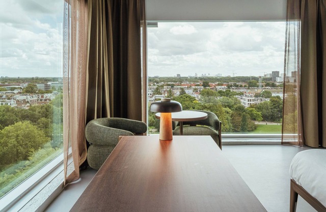 Hotel V Oosterpark by Conscious