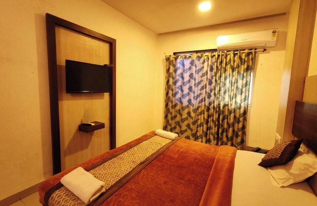 Hotel Veer Residency