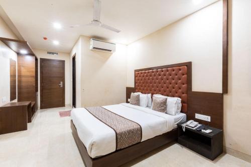 HOTEL VERTIGO Near Bandra Kurla Complex