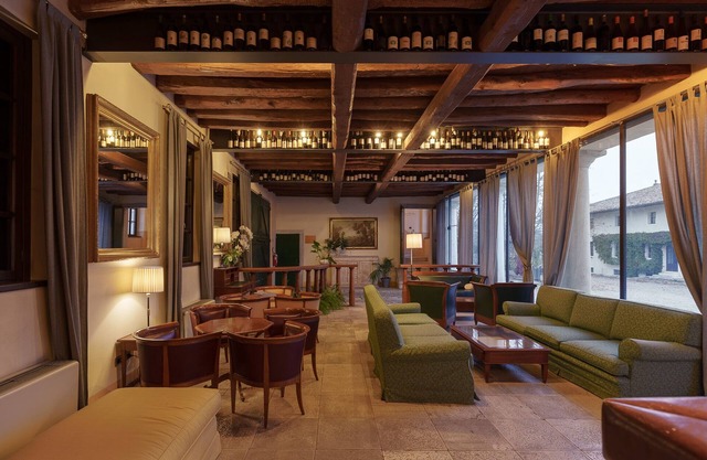 Hotel Villa Policreti