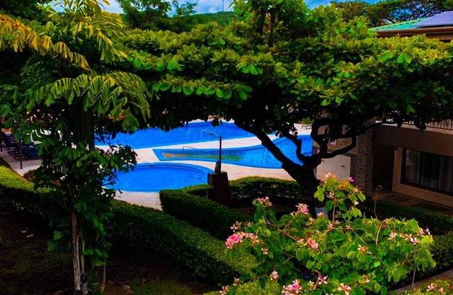 Hotel & Villas Huetares