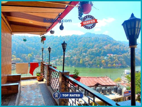 Hotel Vinayak Resort Near Mall Road - Free Wifi-Room Service -Balcony -Prime Location -Luxury And Spacious Room - A Top Rated Hotel In Nainital