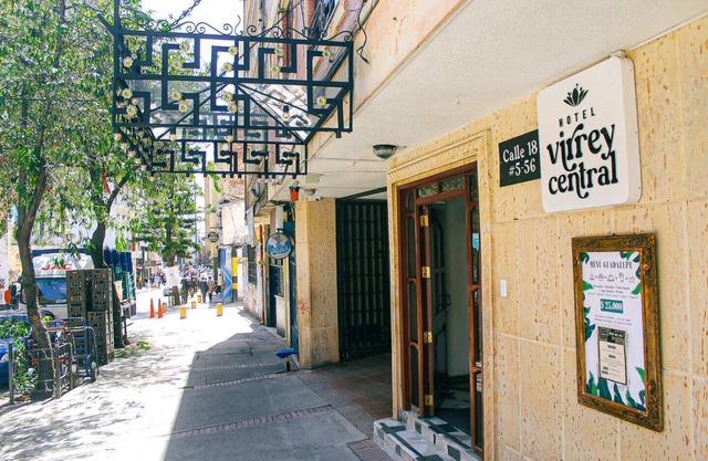 Hotel Virrey Central