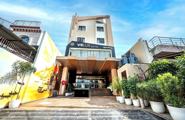 Hotel VR Lux