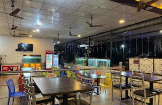 HOTEL VRINDAVAN NIWALI