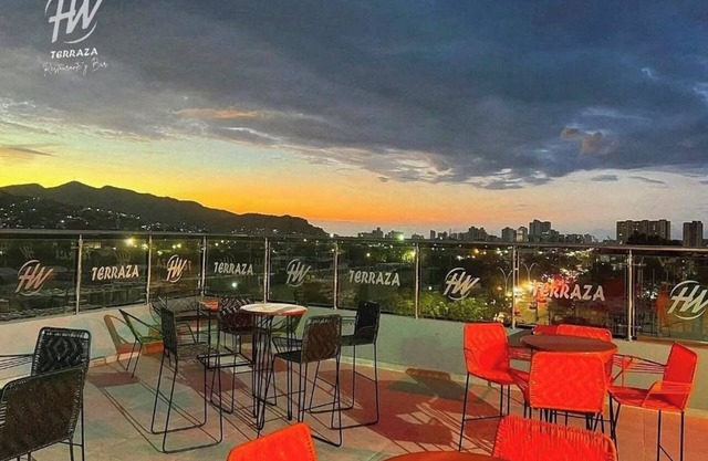 hotel wanderlust