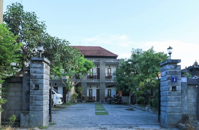 Hotel Warta Putra
