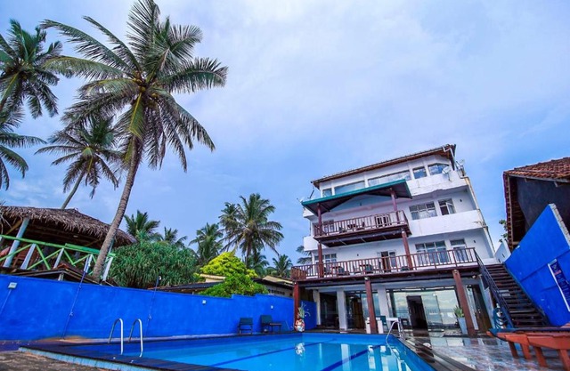 Hotel Wewala Beach