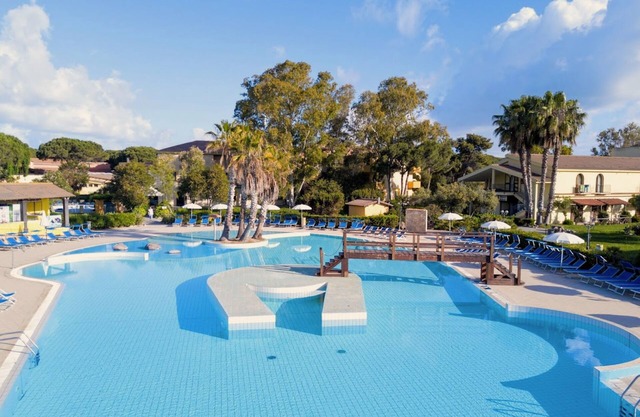 Hotel with swimming-pool in Arborea