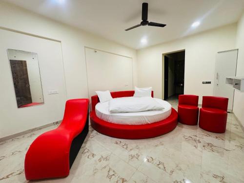 Hotel Wow Inn - Dhanori-Lohegaon Rd, Parande Nagar, Dhanori, Pune