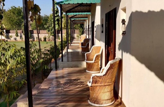 Hotel Yash Vilas
