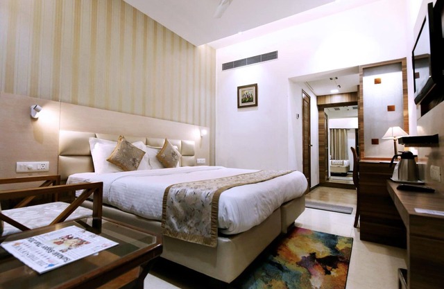 Hotel Yatrik