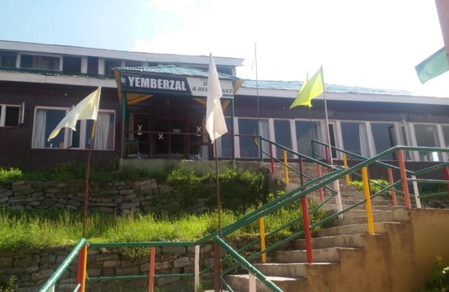 HOTEL YEMBERZAL JAMMU AND KASHMIR