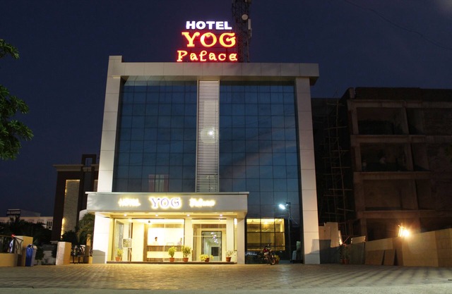 Hotel Yog Palace