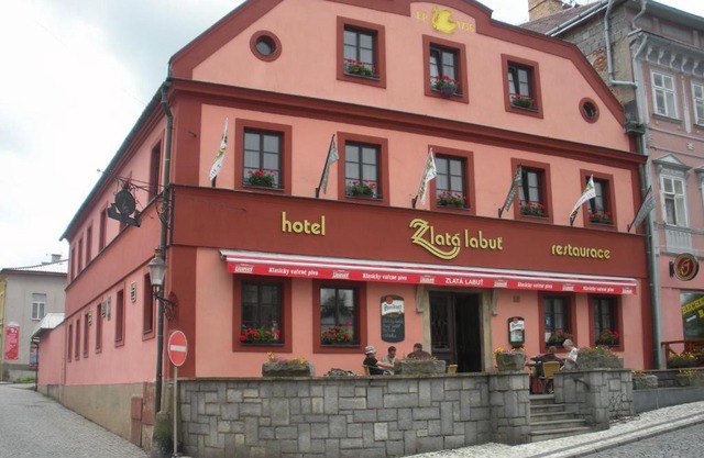 Hotel Zlatá Labuť