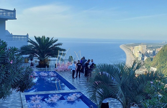Hotel zurapalace