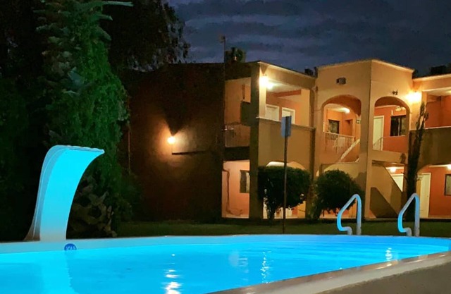 HotelCo Inn