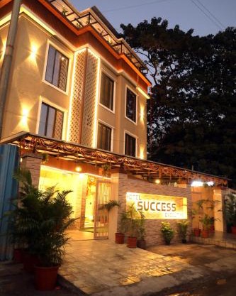 Hotels In Navi Mumbai With Parking, Guest Services, Internet