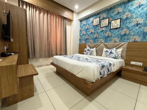 Hotelsuncity inn