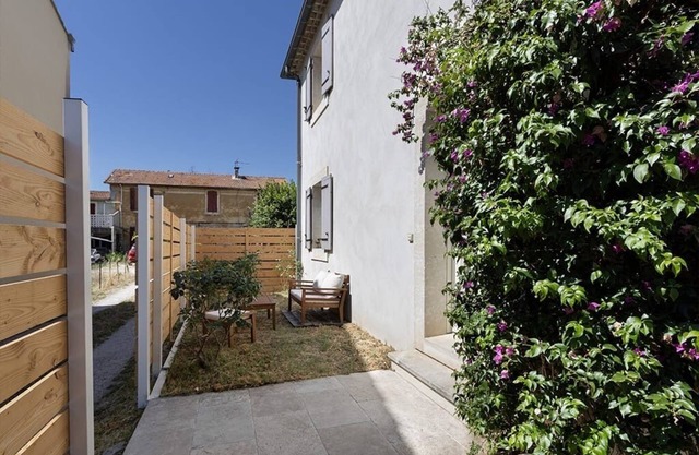 House 20 min from Avignon