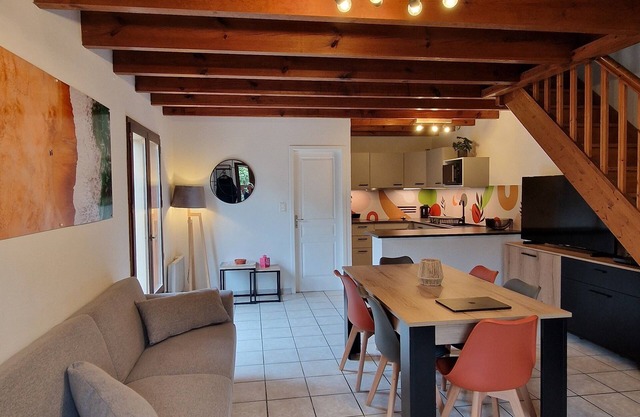 House 6 pers Evasion Landaise near the beach and next to the lake