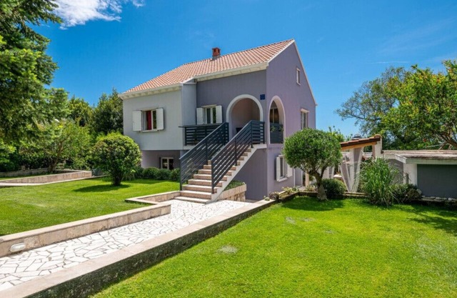 House Arkulin by Villas Guide
