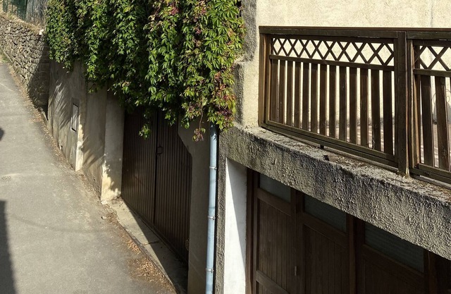 House at the foot of the City of Carcassonne