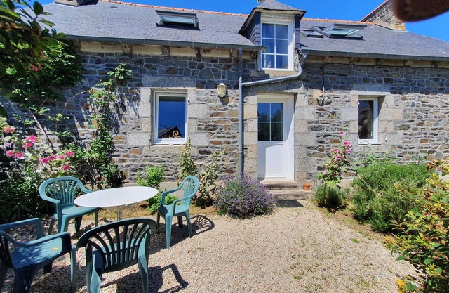 Casa frente al mar, playa 400 m, 5 personas, cerca de Saint Brieuc