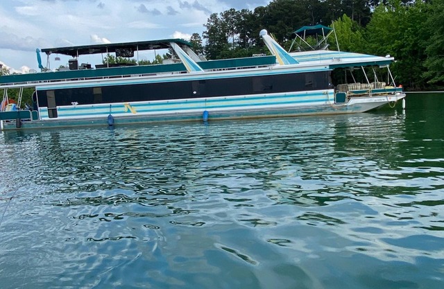 Casa flotante 88 pies Big Water Marina Lake Hartwell SC