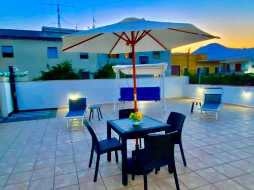House Catello 39