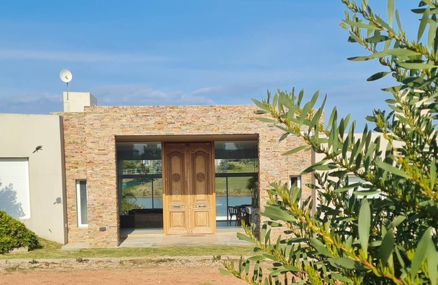 Casa/Chacra Pueblomio, Manantiales, Maldonado, Uruguay (punta del este)