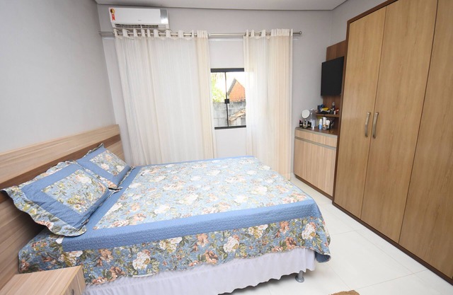 House, close to beaches and shopping centers.