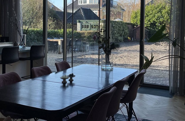 House close to beach and Amsterdam/Haarlem