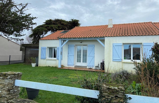House close to the sea, ideal for a stay with family or friends.