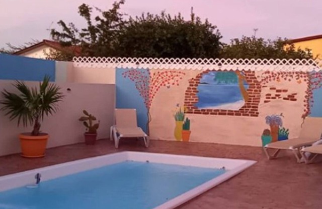 House 'Enjoy'