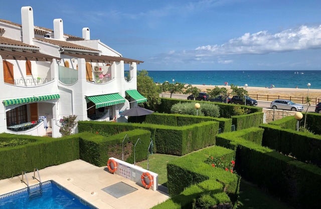 Casa junto al mar