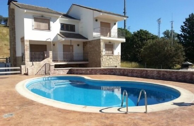 Casa para grupos Grandes y reducidos con piscina privada Total exclusividad