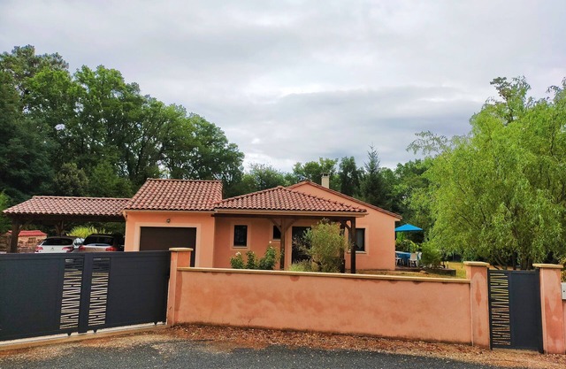 House for up to 8 people
